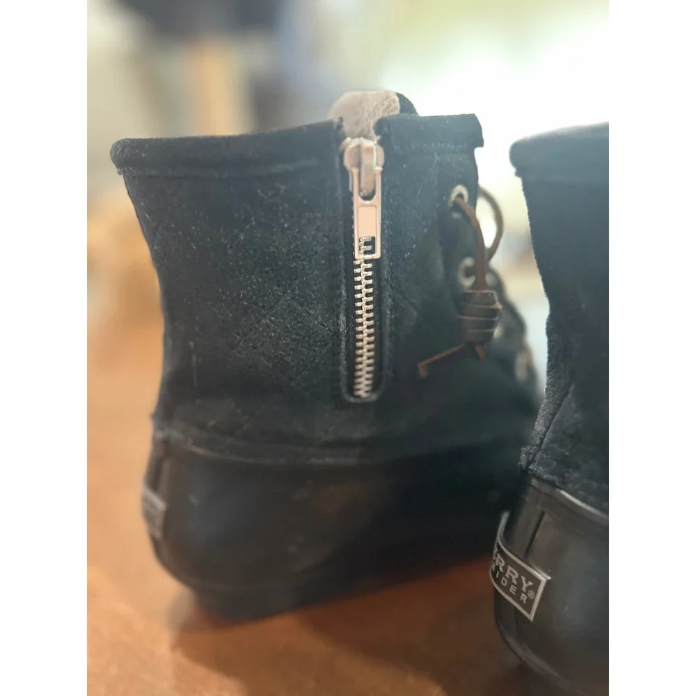 Sperry Saltwater Duck Boots Women Black Excellent Quilted Suede Ankle Boots